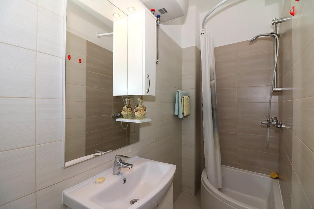 Apartment Antonio Jezera Esterno foto